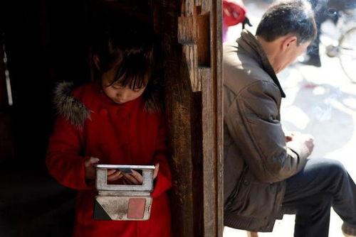 成人沉迷游戏怎么挽救视频,成人自救指南  第3张