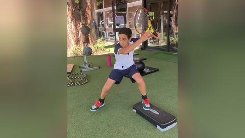 成人脚步训练视频,轻松提升步伐与协调性  第1张